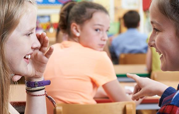 Nếu có 10 dấu hiệu này, rất có thể trẻ đang bị bắt nạt ở trường-9