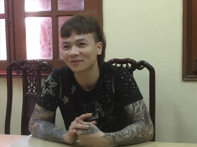 Thông tin bất ngờ: 2 cô gái nhận là vợ Khá Bảnh thời điểm công an khám nhà-1