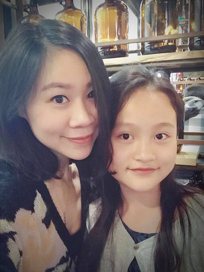 Từng bị gièm pha nhan sắc lúc mới cưới, vợ MC Tuấn Tú gây bất ngờ khi lão hóa ngược ở tuổi 35-5