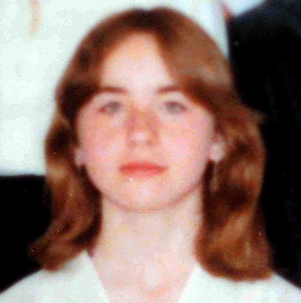 Câu chuyện ám ảnh về cuộc đời cô gái bị cha ruột giam cầm dưới tầng hầm trong chính nhà mình suốt 24 năm, hãm hiếp 3000 lần không ai hay biết-2