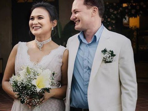 Chồng Tây của diva Hồng Nhung bất ngờ lấy vợ mới sau nửa năm ly hôn