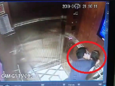 Danh tính người đàn ông ép hôn, sàm sỡ bé gái trong thang máy chung cư ở Sài Gòn