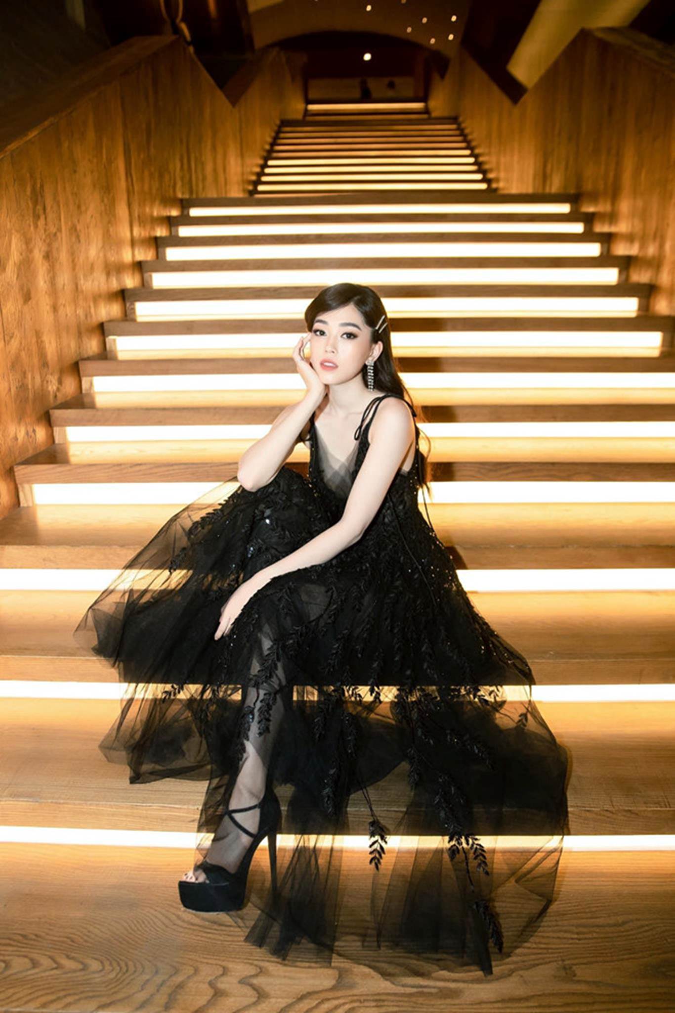 Á hậu Phương Nga, Bình An diện đẹp, dắt tay nhau du ngoạn Thổ Nhĩ Kỳ-6