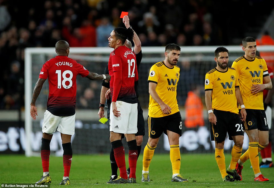 MU quá vội vàng khi ký hợp đồng với HLV Solskjaer?-1