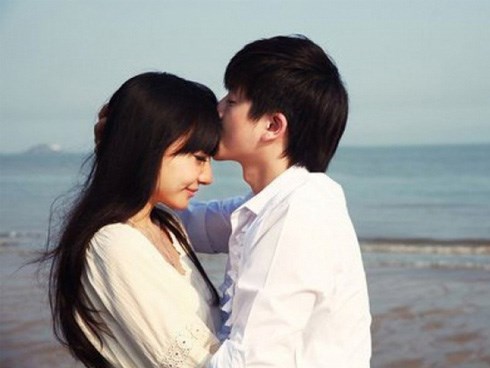 Phụ nữ sinh tháng 4 HƯỞNG SỐ SƯỚNG, thông minh hơn người lại có 