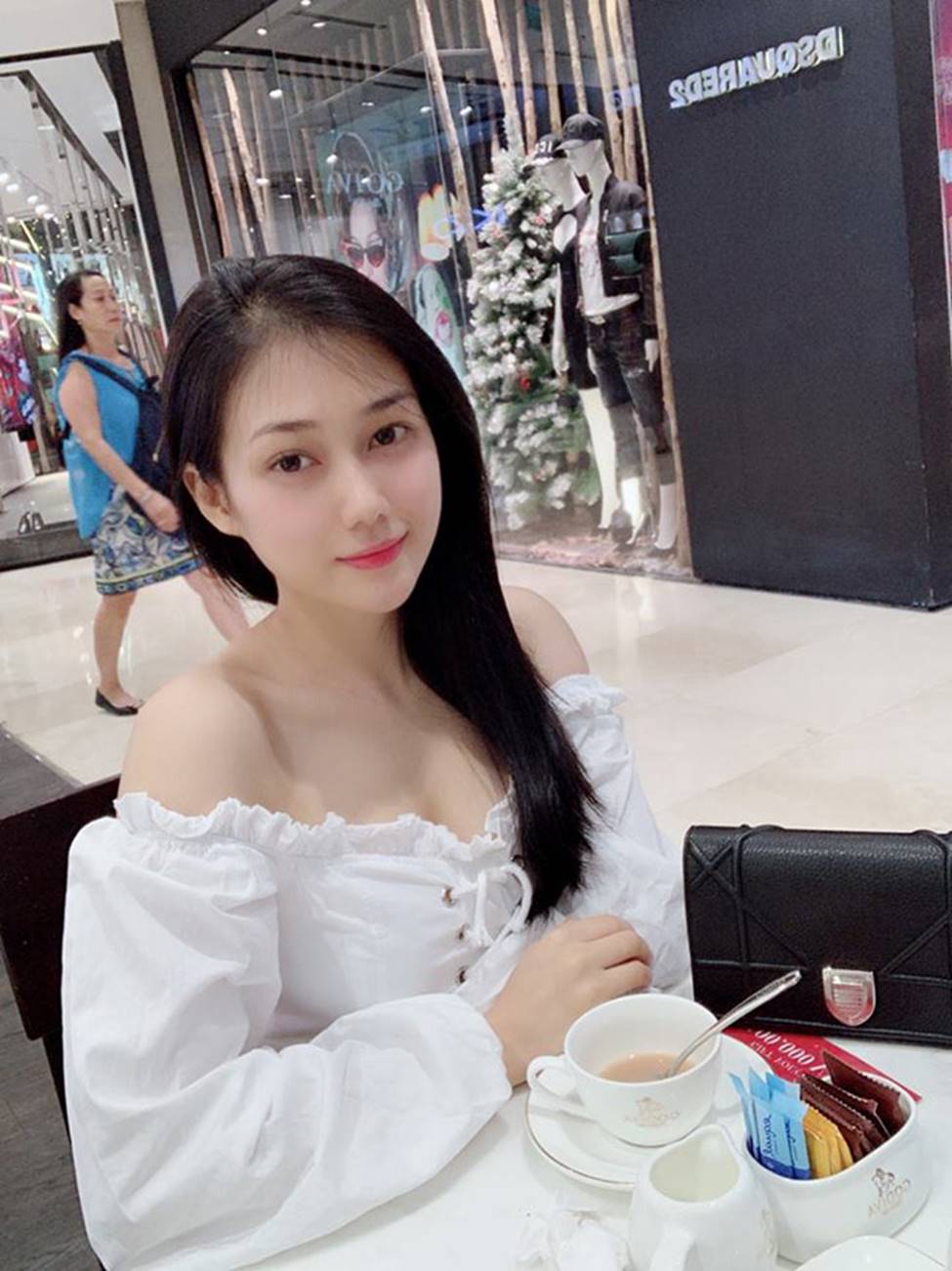 Chỉ cao vỏn vẹn 1m53, cô gái Đắk Lắk vẫn siêu nóng bỏng-9