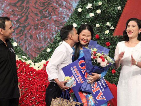 Ế 9 năm, nữ doanh nhân Sài thành U35 nhận bao nuôi chàng phụ bếp và cái kết