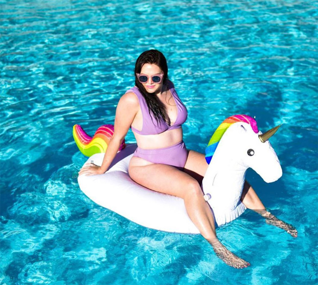 Cô gái 90kg có người yêu đẹp như tài tử điện ảnh nhờ tự tin mặc đẹp-9