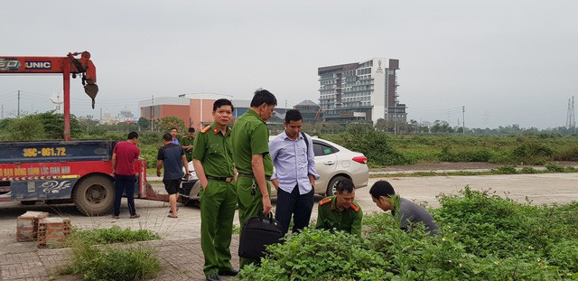 Bất ngờ với giải trình của CSGT chứng kiến nam sinh viên dùng kéo sát hại bạn gái mà không cứu được-2