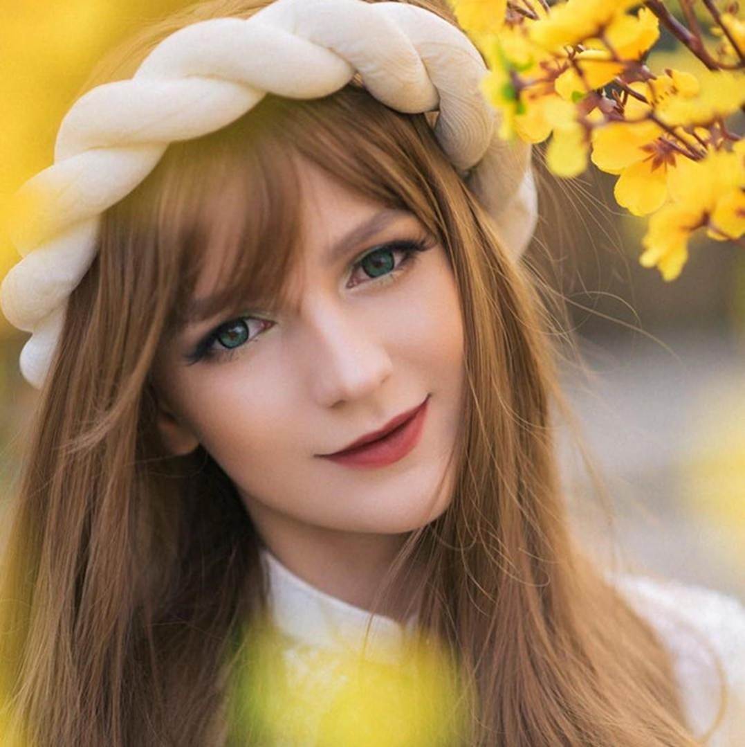 Cô gái Ukraine gợi cảm và xinh như búp bê, đang là DJ tại Hà Nội-7