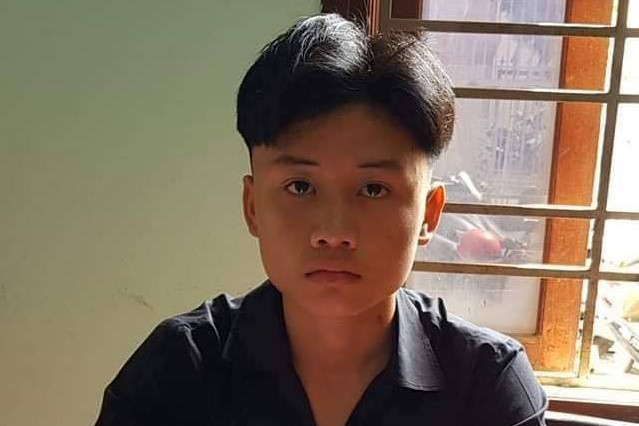 Thiếu niên đâm chết người vì bị nhắc vượt đèn đỏ khai gì?-1