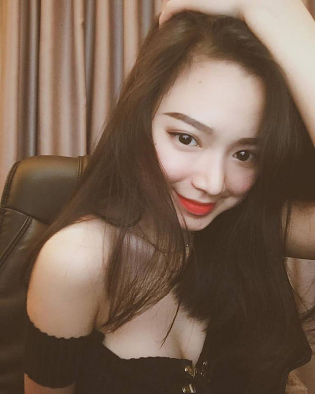 Gái trẻ Hải Phòng mặt đẹp như nàng thơ, thân hình cực bốc lửa-20