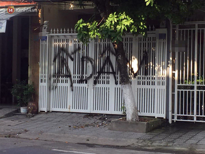 Vụ người dân xịt sơn, ném chất bẩn vào nhà Viện phó VKS: Phẫn nộ không đúng cách sẽ vi phạm pháp luật-1