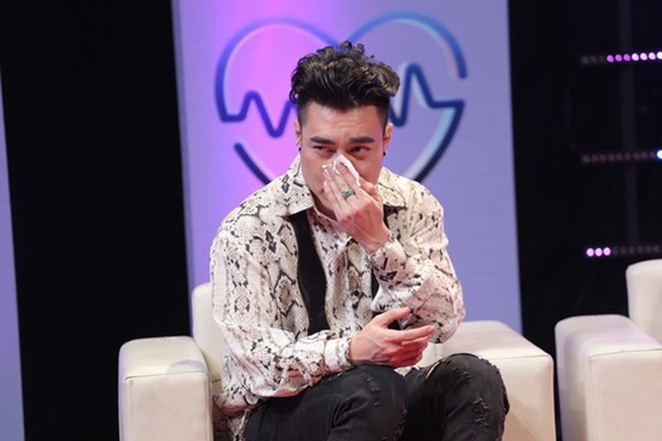 Diễn viên hài Lê Dương Bảo Lâm cợt nhả, miệt thị màu da của nhân viên bán hàng khi ra nước ngoài gây phẫn nộ-3