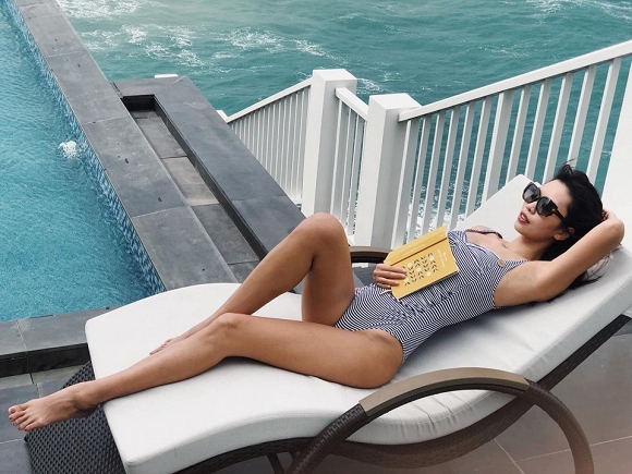 Đi du lịch Quy Nhơn, siêu mẫu Hà Anh cũng không quên gợi ý cách chọn đồ bơi cho các chị em-7
