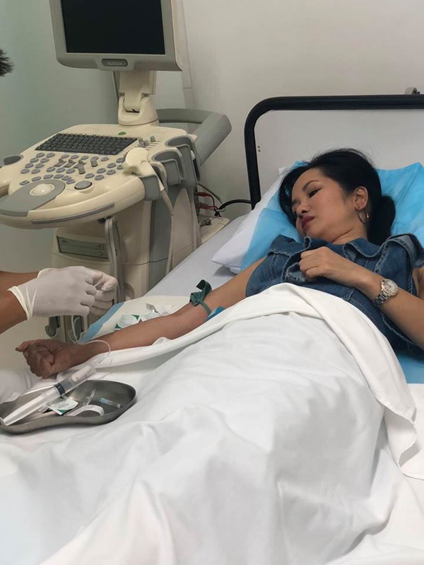 Ăn nhanh ngủ vội, nhập viện vì kiệt sức: Góc tối sau ánh hào quang, cuộc sống sang chảnh của nghệ sĩ Vbiz-12