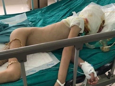 Ra ngoài vài giây, mẹ Cao Bằng 