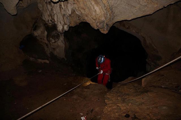 Thi thể cô gái trẻ dưới vực sâu hé lộ tội ác kinh hoàng của thanh niên 7 năm trước-1