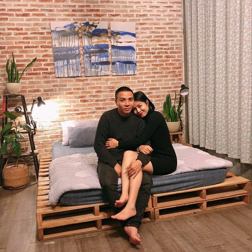 MC Hoàng Linh và bạn trai khiến dân mạng ghen tỵ khi tung loạt hình mật ngọt-1