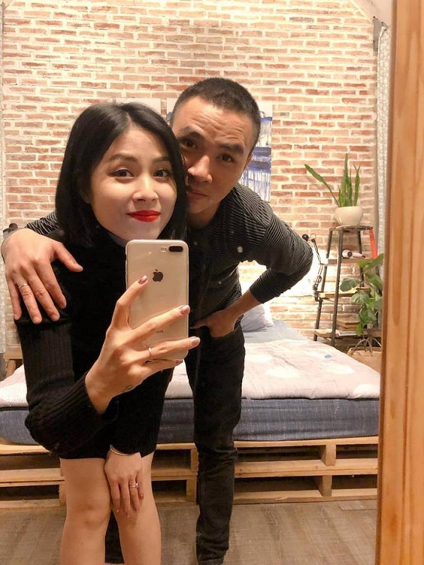 MC Hoàng Linh và bạn trai khiến dân mạng ghen tỵ khi tung loạt hình mật ngọt-8