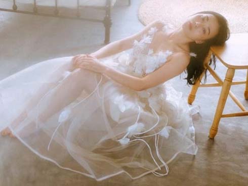 Quỳnh búp bê Phương Oanh lên mạng trút giận, ai ngờ lại được nam diễn viên vợ con đề huề chọc ngoáy-4