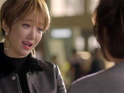 Trai trẻ học đòi ăn chơi và món quà cay đắng từ bướm đêm-2