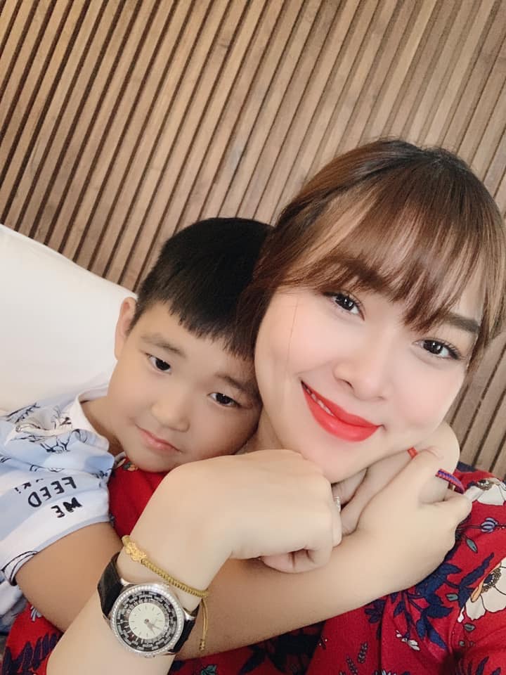 Cuộc sống làm mẹ đơn thân đầy bất ngờ của mỹ nhân Việt lấy chồng giàu có năm 19 tuổi-4