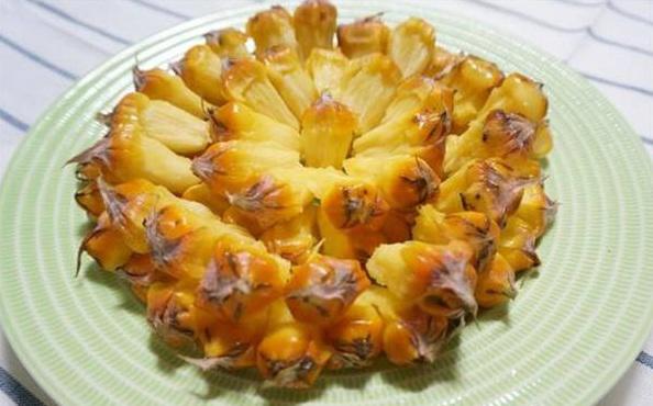 Cư dân mạng bày cách ăn dứa kiểu mới, chị em không cần phải tốn công gọt vỏ nữa-5