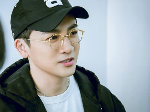 Lộ diện hình ảnh chân dung được cho là người vợ bí ẩn của Tô Hữu Bằng, bất ngờ trước phản ứng từ cư dân mạng-5