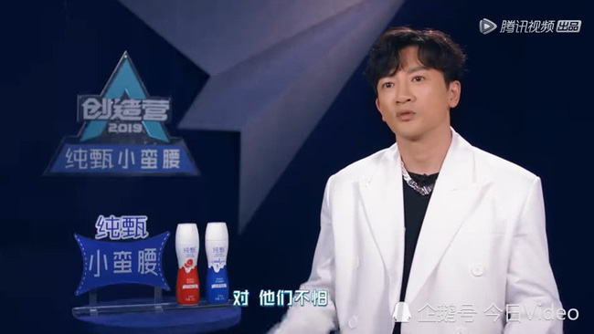 U50 Tô Hữu Bằng vừa gây sốt với diện mạo trẻ trung như 20 lập tức dính nghi án phẫu thuật thẩm mỹ-4