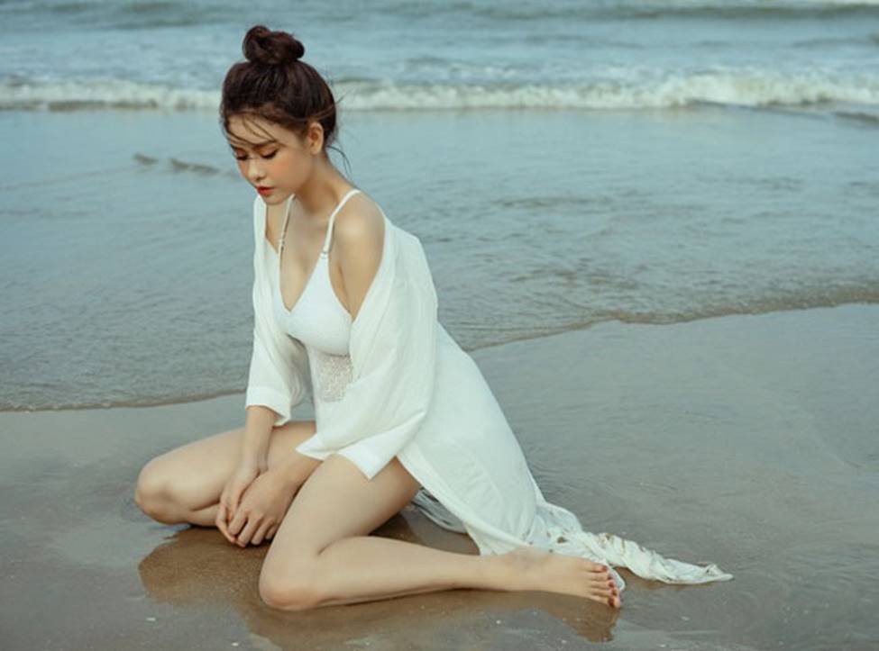 Phạm Quỳnh Anh, nữ DJ Điện Biên mặc quyến rũ gấp bội sau ly hôn-21