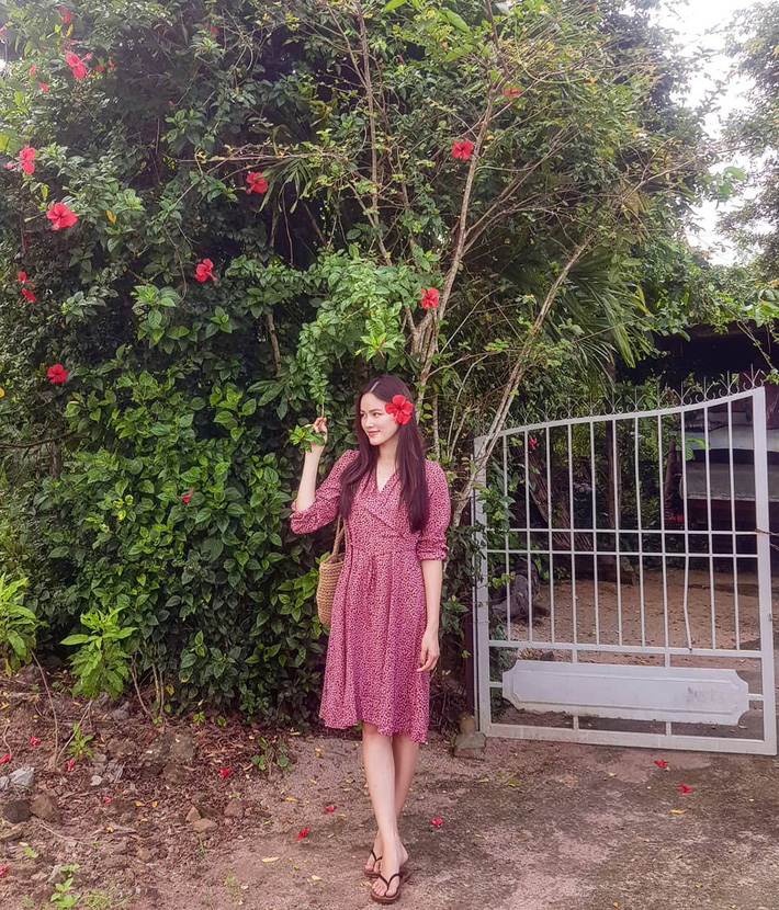 Loạt sao Việt gián tiếp gợi ý cho các chị em những mẫu váy liền đáng sắm nhất trong hè này-11