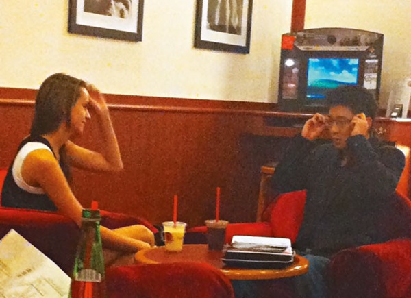 Thiếu gia sòng bạc nổi tiếng Hong Kong: Bỏ rơi Chương Tử Di, theo đuổi ái nữ gia tộc đối thủ-4