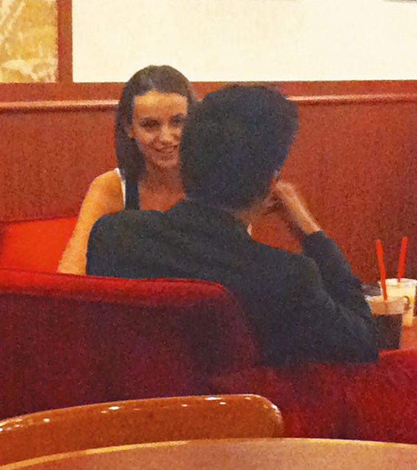 Thiếu gia sòng bạc nổi tiếng Hong Kong: Bỏ rơi Chương Tử Di, theo đuổi ái nữ gia tộc đối thủ-5