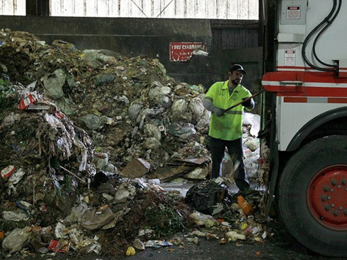 Không phải tiền mà lý do khiến cô nàng xinh đẹp điêu đứng anh chàng tỷ phú dị nhất Hong Kong là đây-6