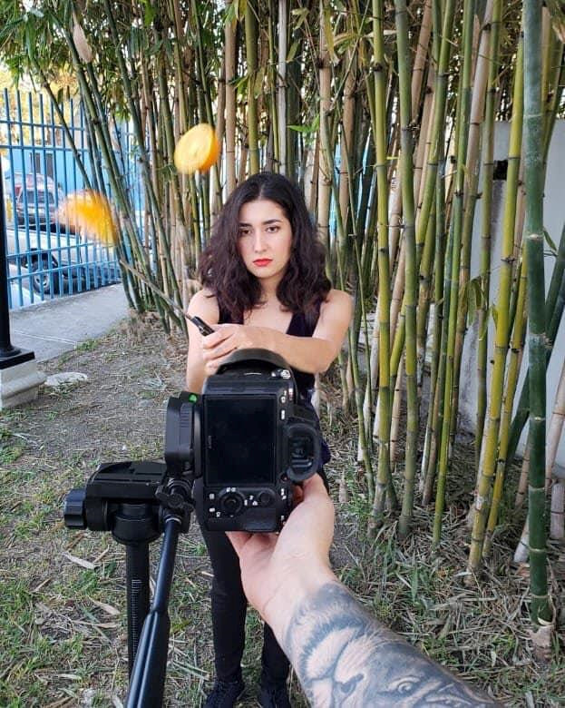 Chơi với người bạn làm thiết kế, ảnh xấu đến đâu cũng trở nên xịn xò-10