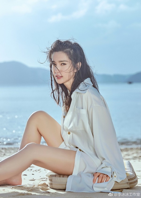Ở tuổi U50, Lý Băng Băng vẫn đẹp nóng bỏng nhờ tuyệt chiêu giữ dáng này đây-3