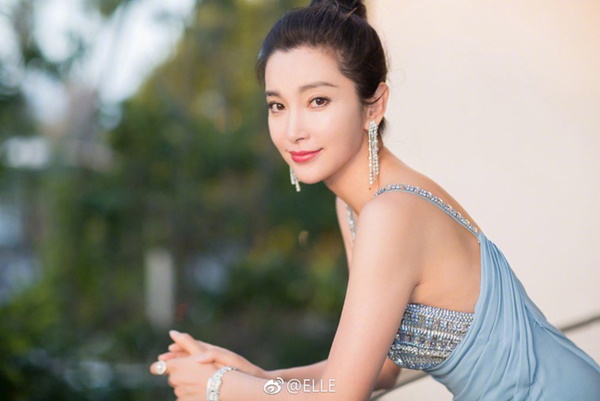 Ở tuổi U50, Lý Băng Băng vẫn đẹp nóng bỏng nhờ tuyệt chiêu giữ dáng này đây-4