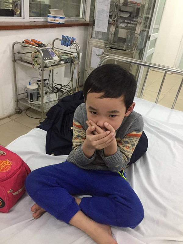 Con sốt triền miên không rõ nguyên nhân, mẹ đưa đi xét nghiệm mới tá hỏa biết con nhiễm loại kí sinh trùng kinh hãi-3