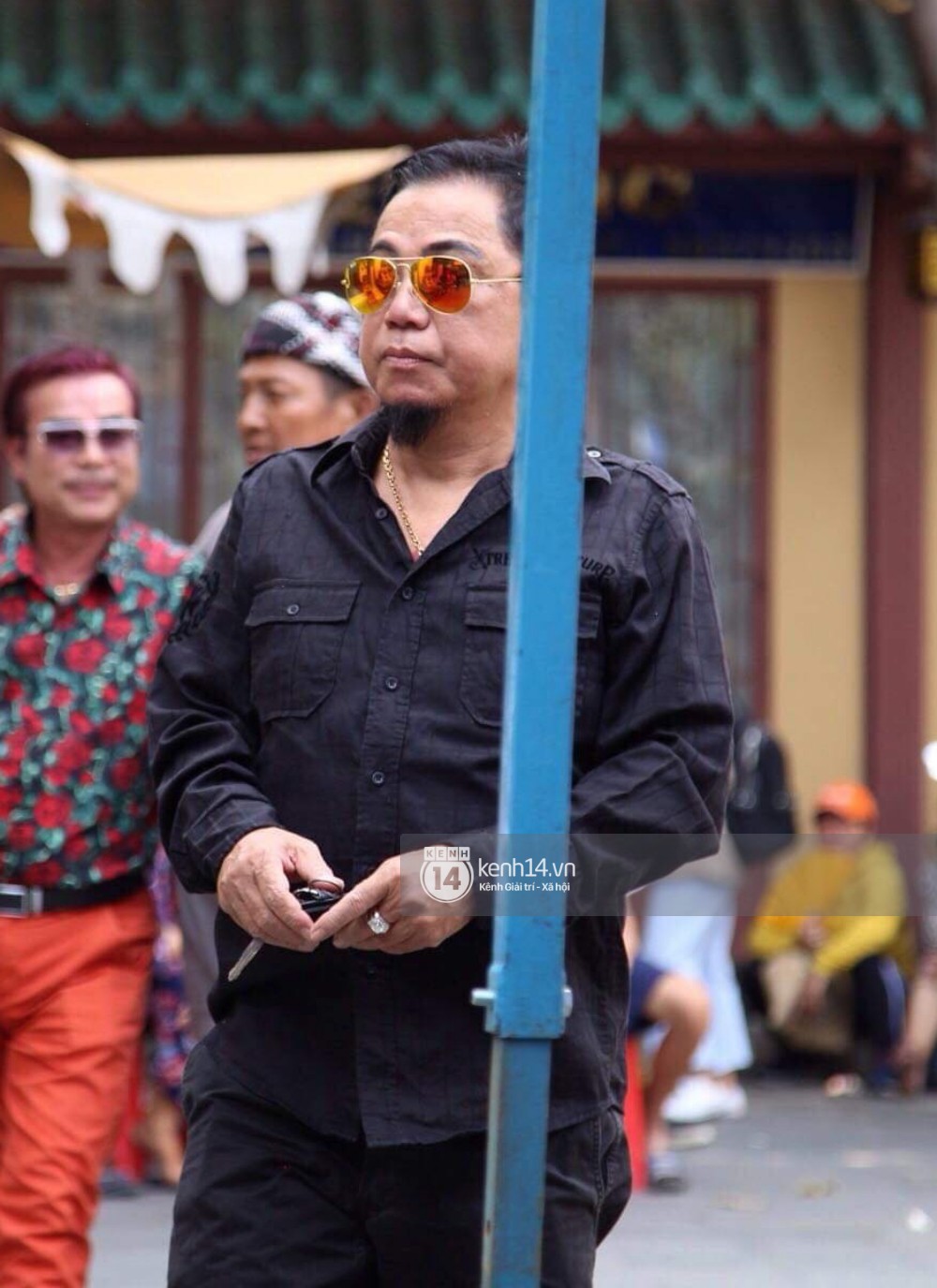 Gia đình, bạn bè nghệ sĩ thân thiết nén đau thương chuẩn bị cho tang lễ nghệ sĩ Anh Vũ-8