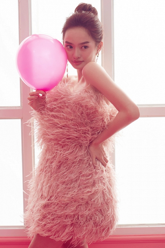Kaity Nguyễn mừng tuổi 20 bằng bộ ảnh cực xinh-2