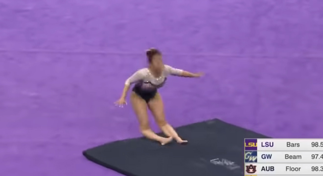 Bi kịch chấn thương kinh hoàng: VĐV nữ xinh đẹp giải nghệ trong nước mắt-2