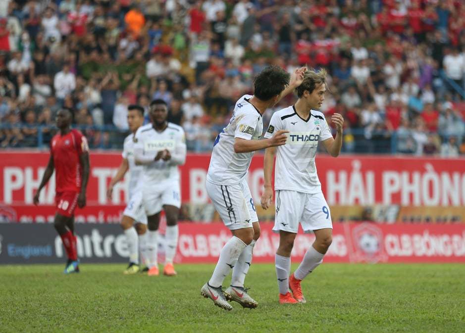 Một nửa tuyển Việt Nam nhạt nhòa ở V-League: Thầy Park đau đầu-1
