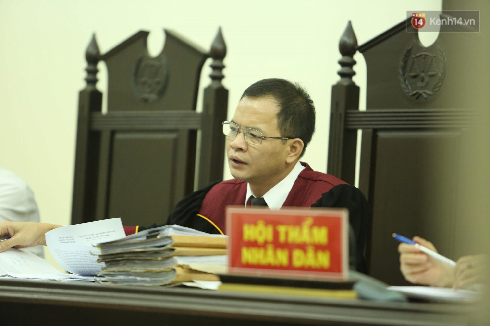 Vụ gài ma túy giá 1 tỷ đồng: Bị cáo khai bị đánh sẩy thai, tinh thần hoảng loạn nên muốn cho bạn trai đi tù-6