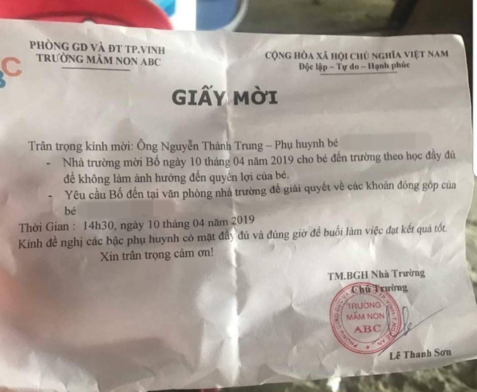 Đuổi học trẻ 5 tuổi vì gia đình nợ 40 triệu tiền học phí: Nhà trường mời” bé đi học lại-2