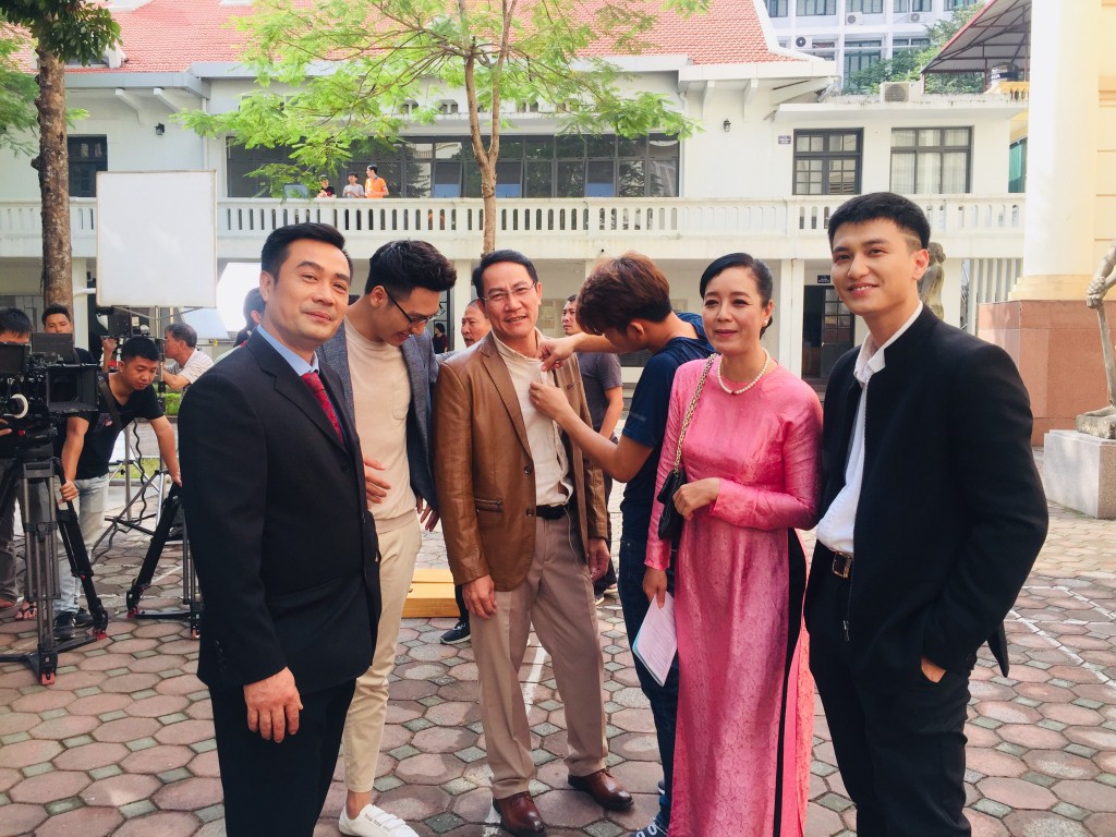 Ekip Chạy Trốn Thanh Xuân tiết lộ Huỳnh Anh nhiều lần đi trễ, có hôm cả đoàn đợi 2 tiếng?-5