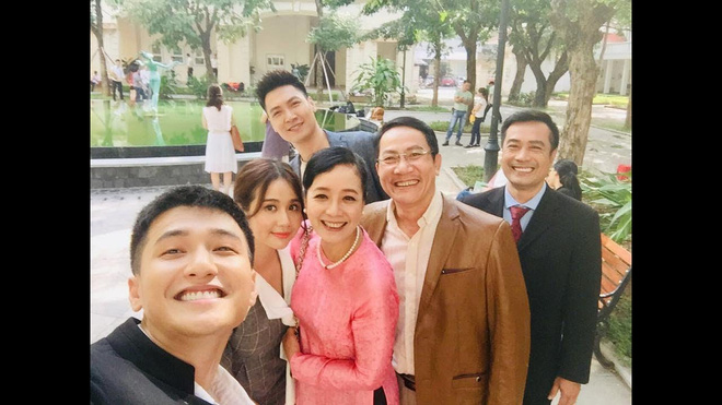 Ekip Chạy Trốn Thanh Xuân tiết lộ Huỳnh Anh nhiều lần đi trễ, có hôm cả đoàn đợi 2 tiếng?-6
