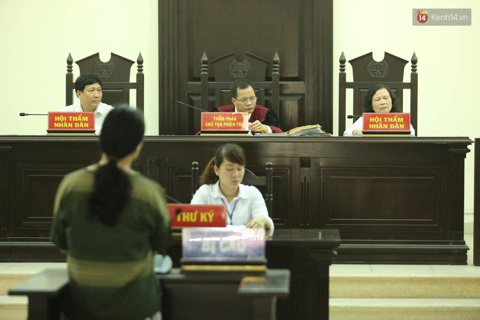 Vụ gài ma túy giá 1 tỷ đồng: Bị cáo khai bị đánh sẩy thai, tinh thần hoảng loạn nên muốn cho bạn trai đi tù-1