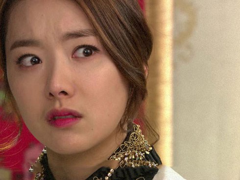 Chị chồng tới “ăn dầm ở dề” không làm gì vẫn được mẹ chồng bênh, tôi đi công tác chục ngày liền xảy ra chuyện bất ngờ