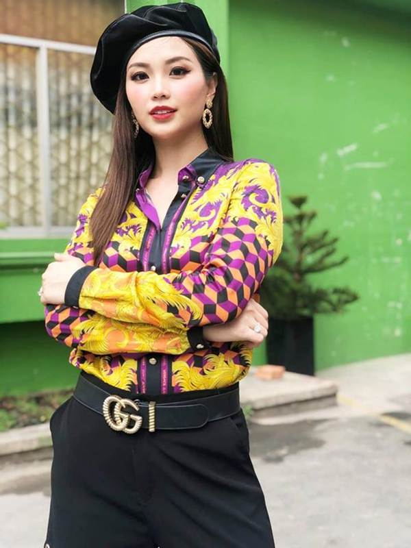 Hoa hậu Phương Khánh khoe ảnh bikini gợi cảm trên nhà cao tầng-5